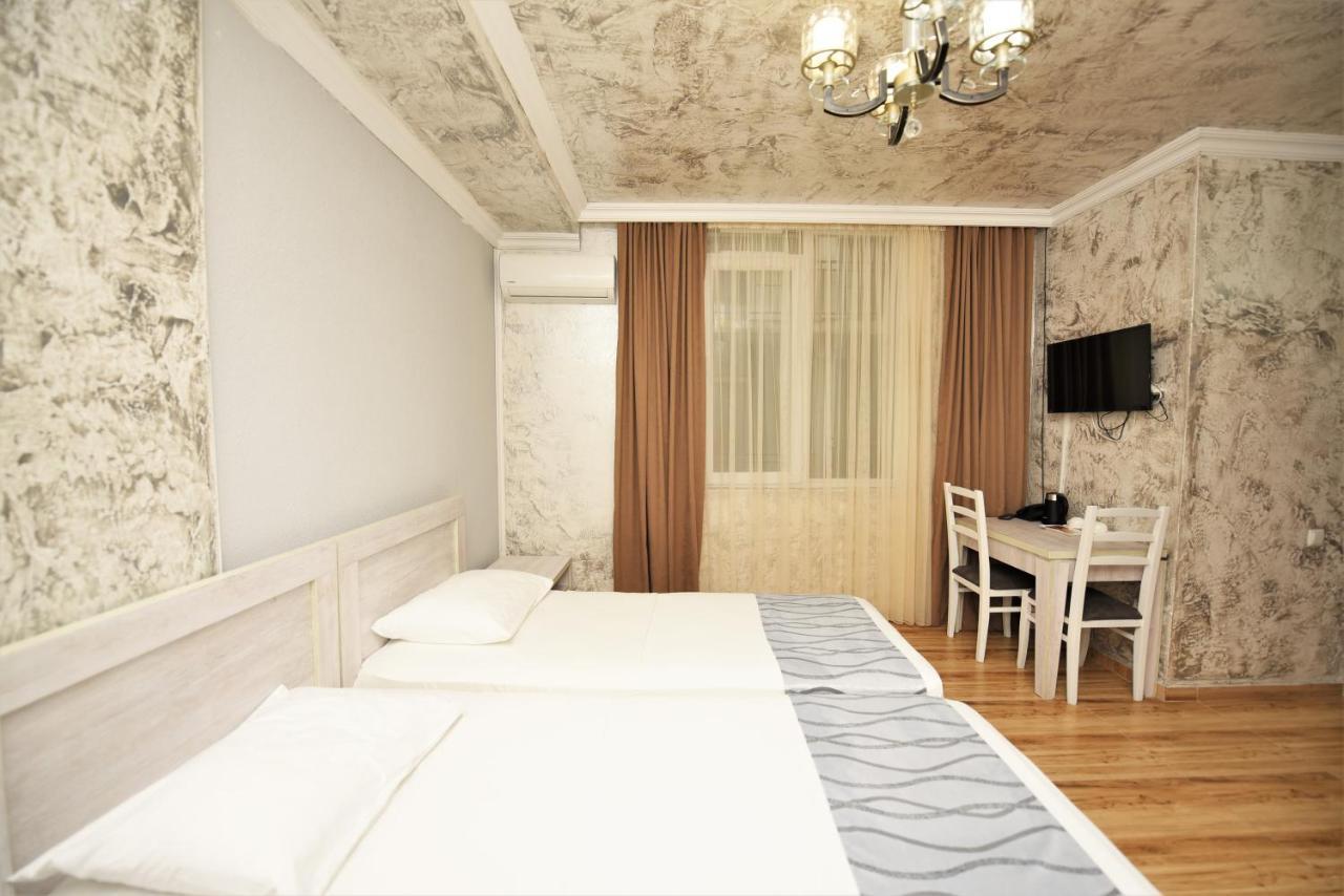 Kazbegi Hotel باتومي المظهر الخارجي الصورة