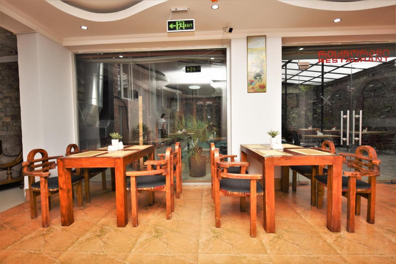 Kazbegi Hotel باتومي المظهر الخارجي الصورة